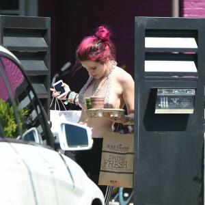 Bella Thorne onlyfans